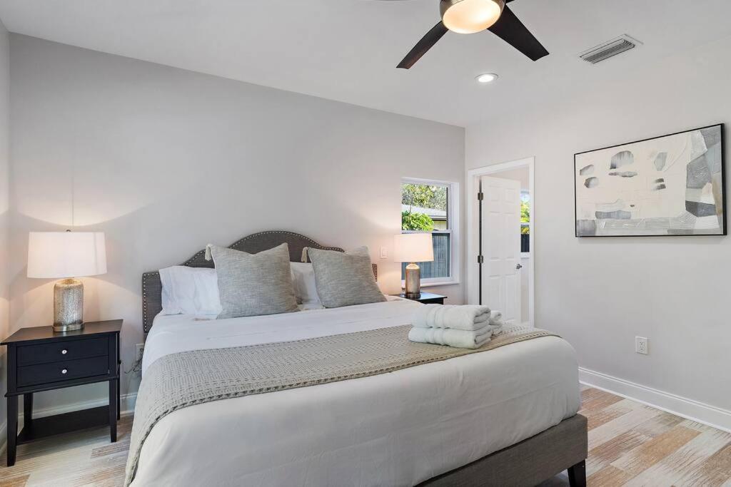 Florida Getaway With Backyard Pool Oasis Villa Sarasota Luaran gambar